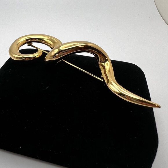 Sculptural Spring Gold Plate Brooch - Picture 2 of 5